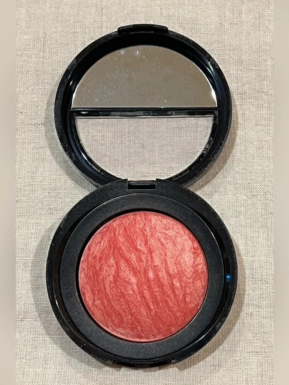 Laura Geller Marbleized Baked N Brighten Blush in Cherry Custard